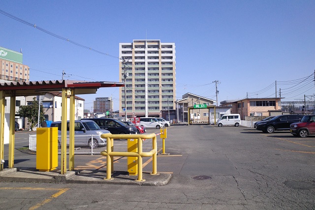 北上駅駅前北駐車場ゲートの写真