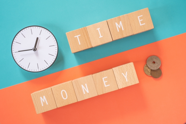 時は金なりのイメージ写真