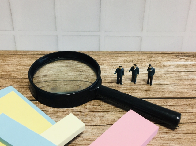 視察と見学の違いのイメージ写真