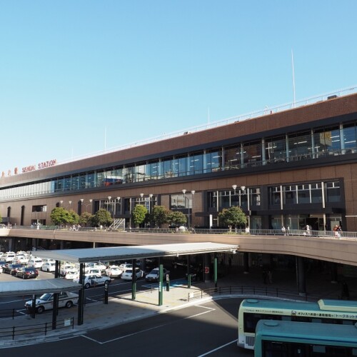 仙台駅の全景写真