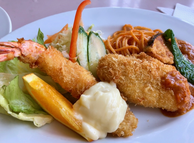 上げると挙げるの違いのイメージ写真