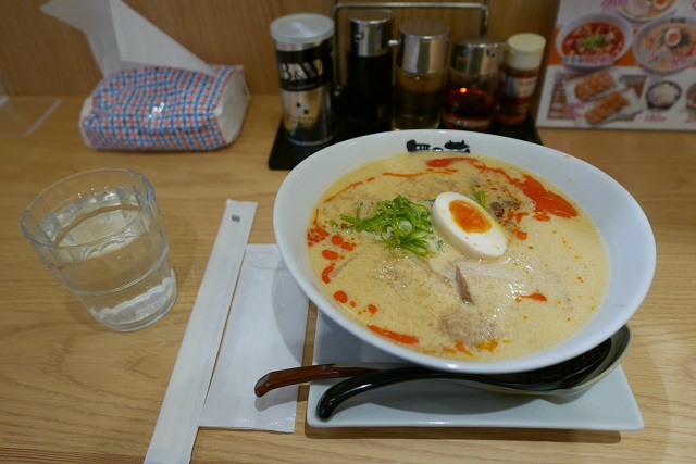 ラーメン無尽蔵のピリ辛ラーメンの写真