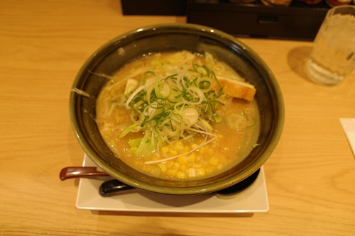 新潟米糀ラーメン（赤）