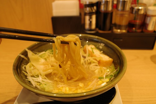 新潟米糀ラーメン（赤）