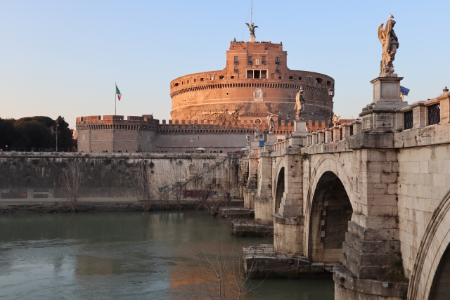 ルビコン川を渡るのイメージ写真