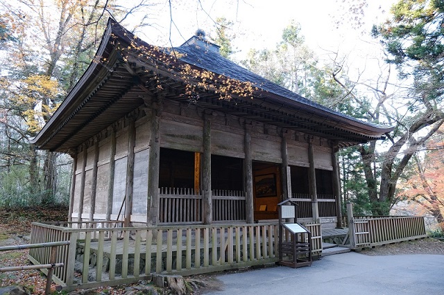 金色堂の覆い堂