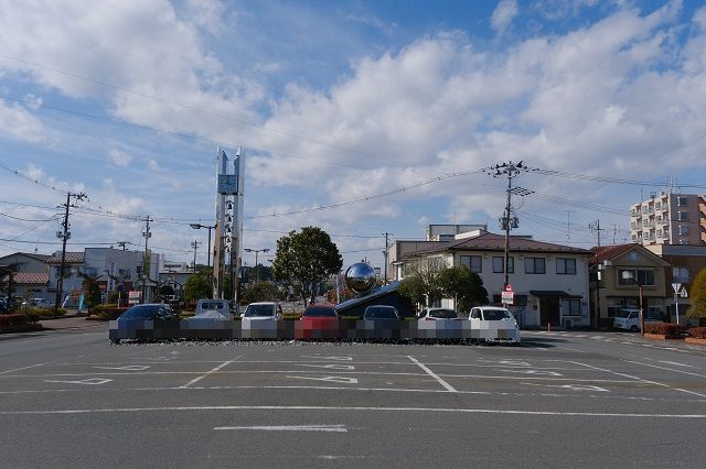 小牛田駅西口の無料駐車場の写真
