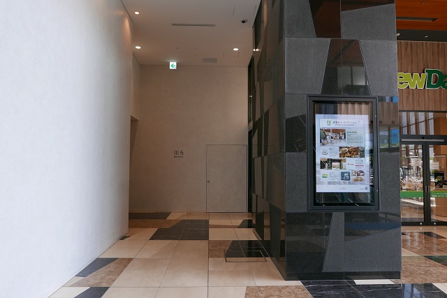 仙台駅東口エスパル内トイレの場所の写真