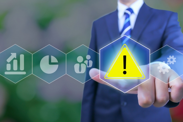 「君子危うきに近寄らず」のイメージ写真