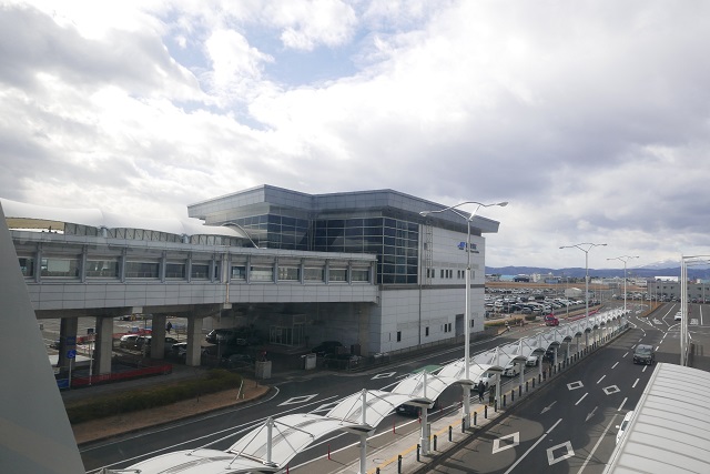 仙台空港駅の外観写真