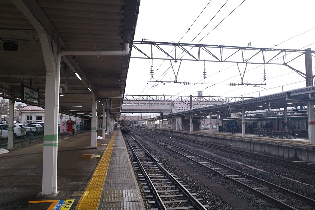 会津若松駅の線路の風景写真