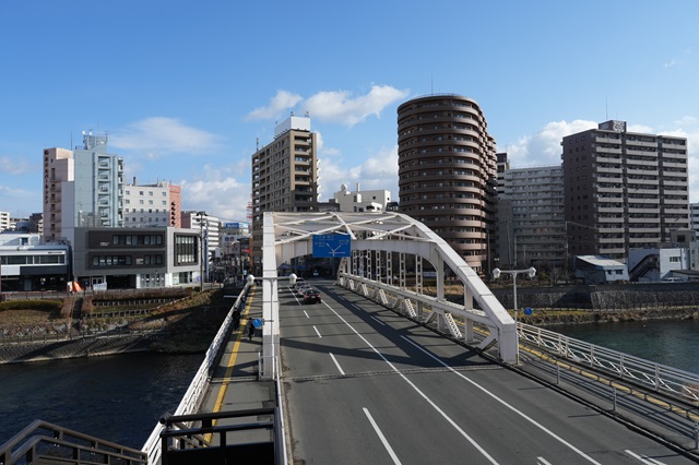 盛岡の観光開運橋の写真