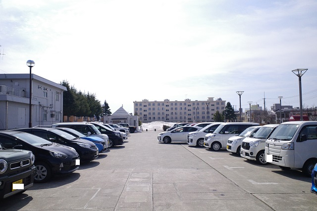 新庄駅西口駐車場の風景写真