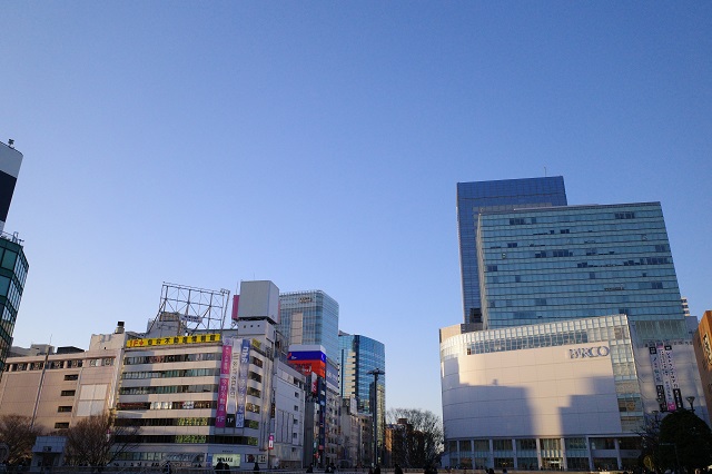 仙台駅と周辺の写真