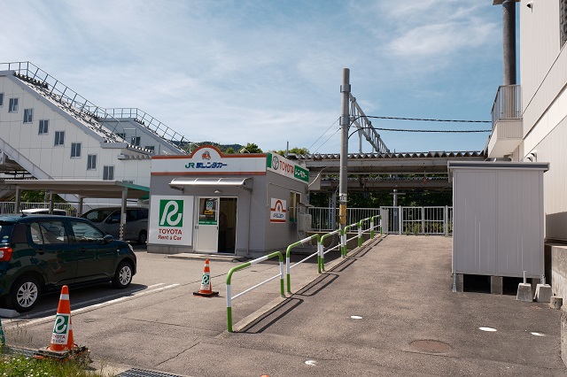 駅レンタカー（トヨタレンタ）の写真