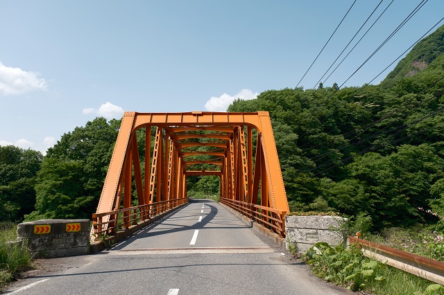 鳴子ダム（荒雄湖）上流の橋
