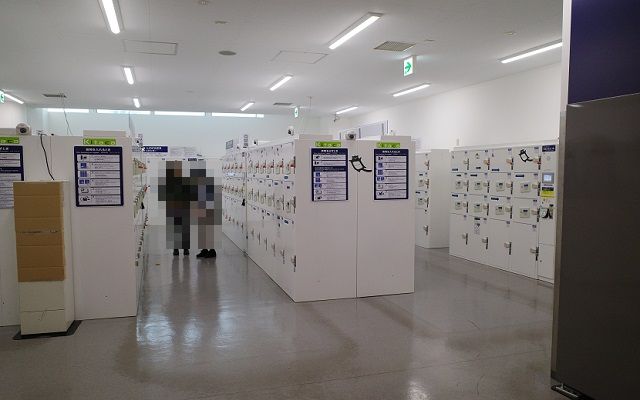 函館駅のコインロッカーの設置状況写真