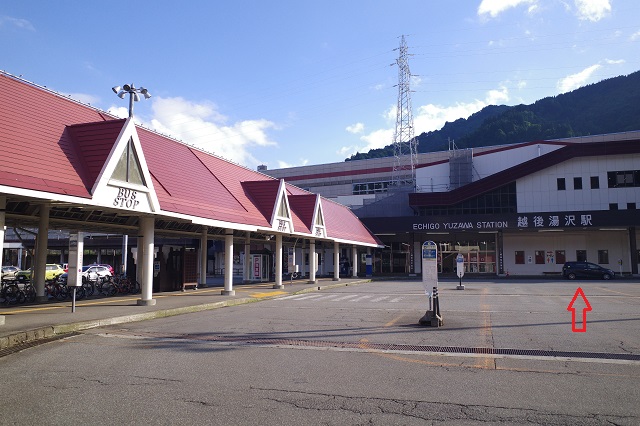 越後湯沢駅のタクシー乗り場の風景写真