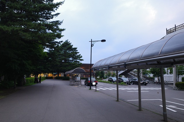 軽井沢駅南口のタクシー乗り場の写真