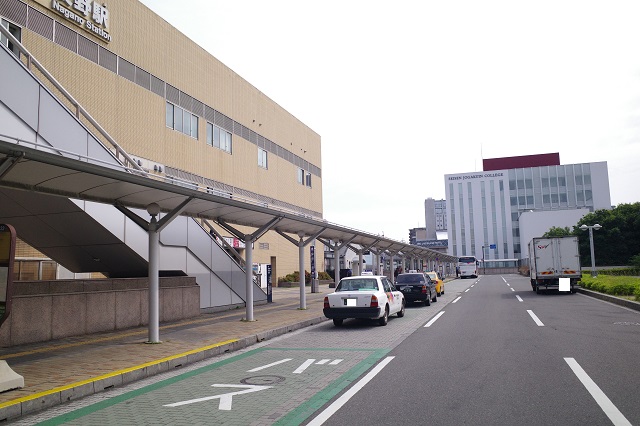 長野駅東口のタクシー乗り場の風景写真