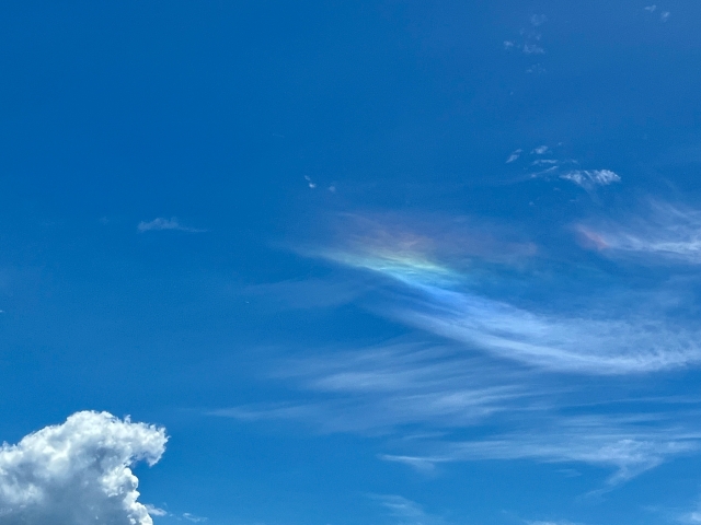 「天は自ら助くる者を助く」の天のイメージ写真