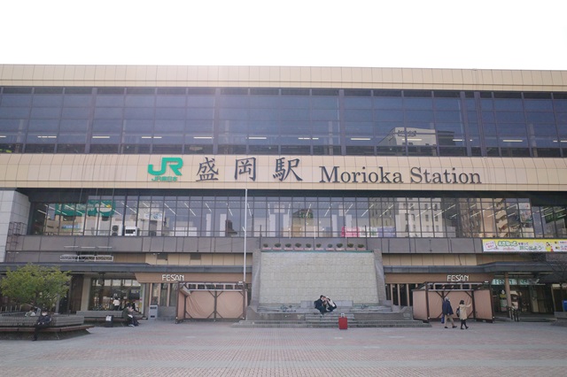 盛岡駅東口の正面写真