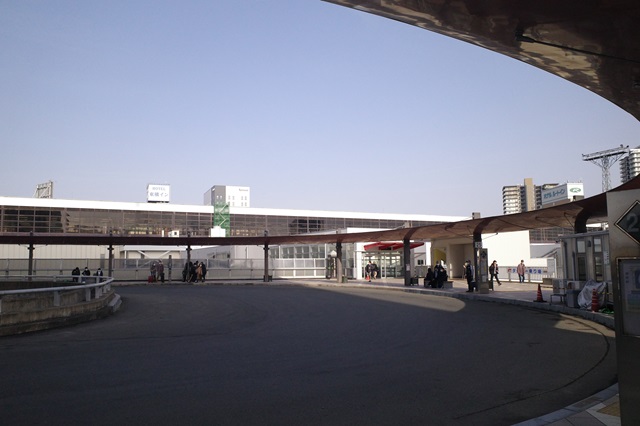 盛岡駅西口高速バス乗り場の全景写真