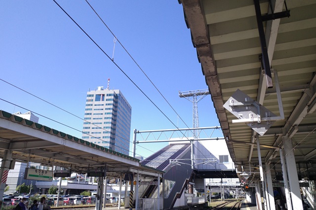 盛岡駅の東北本線のホーム