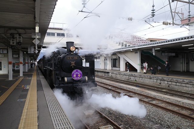 会津若松駅の蒸気機関車