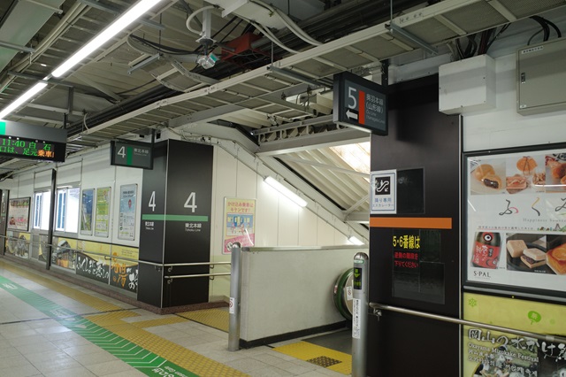 福島駅の4番線乗り場