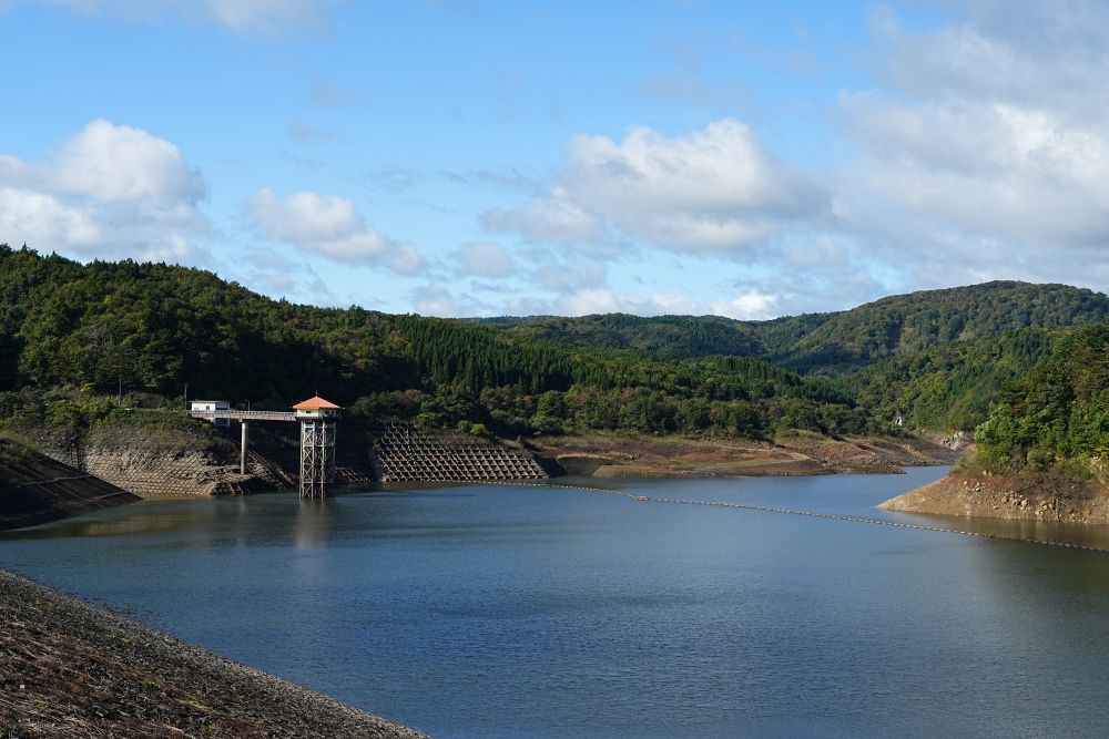 荒砥沢ダムの風景